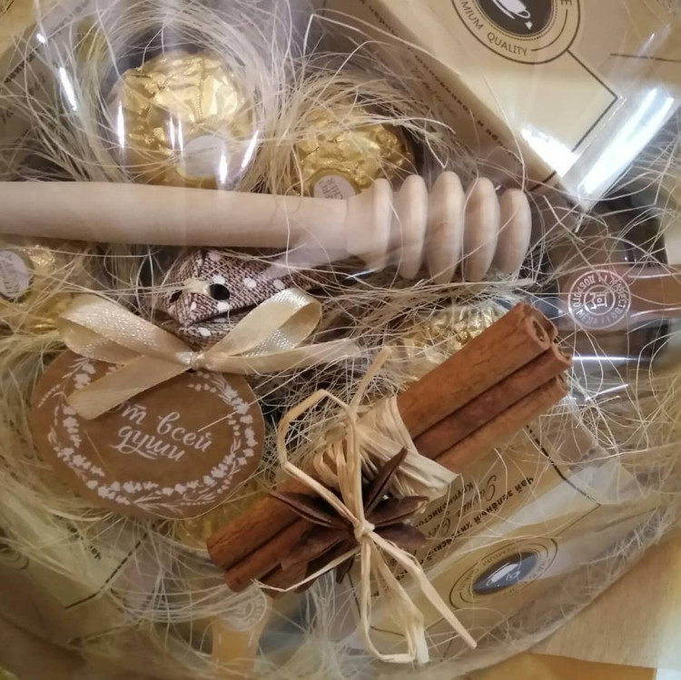 Букет из чая и кофе с мёдом